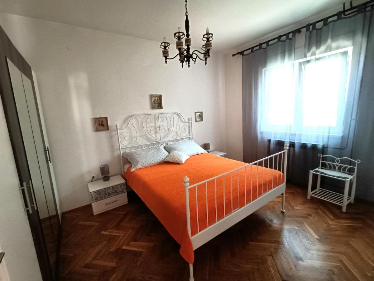 Apartment Pletikos Premantura Eksteriør bilde